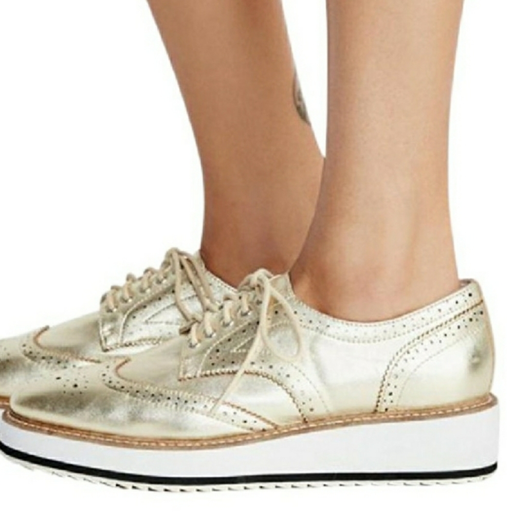 Shelly's London gold Emma shoes